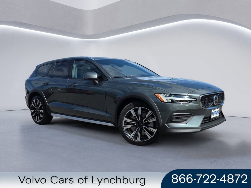 Certified 2026 Volvo V60 B5 Cross Country Ultra w/ Protection Package Premier