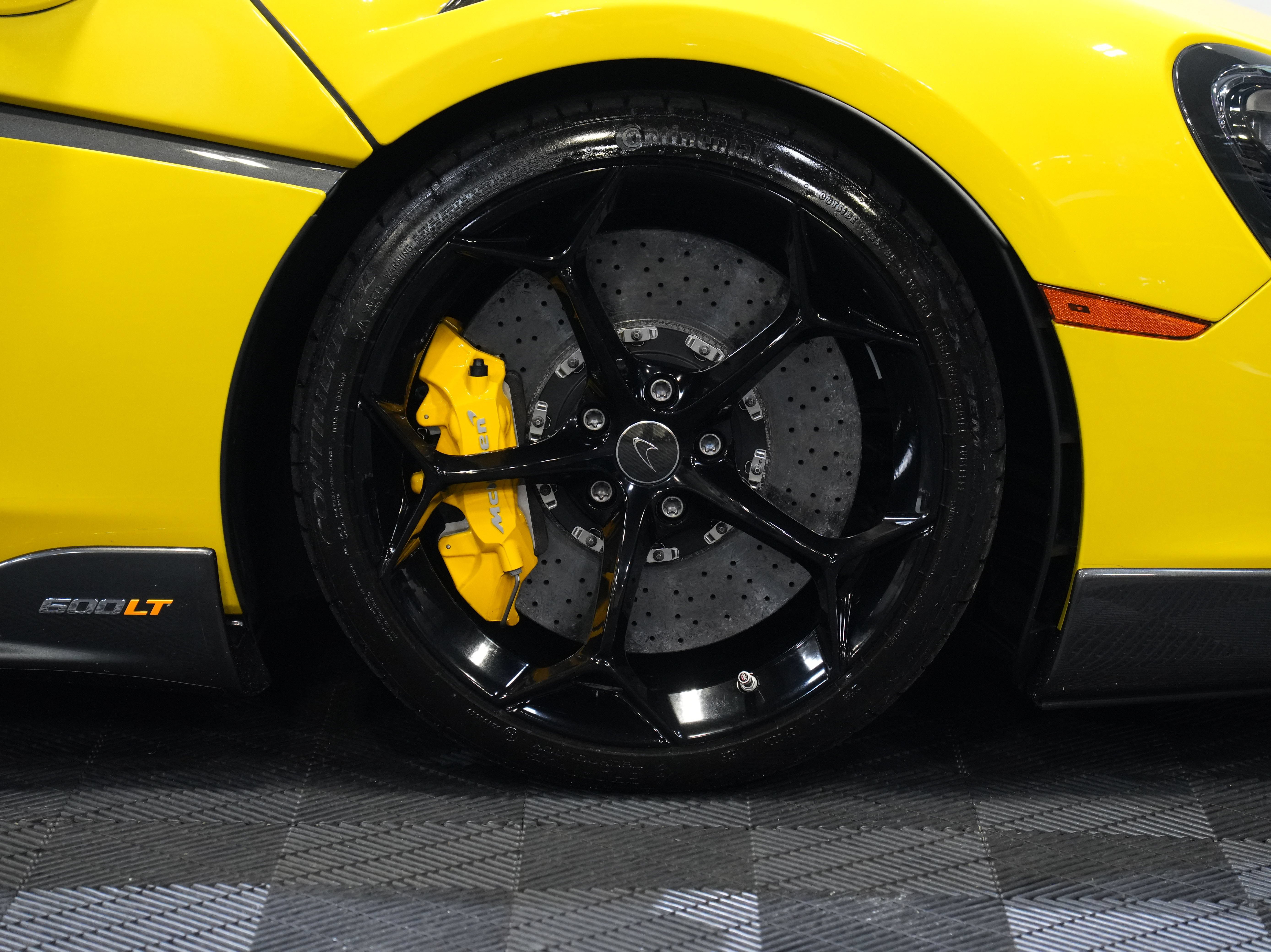 Used 2020 McLaren 600LT Spider photo 48