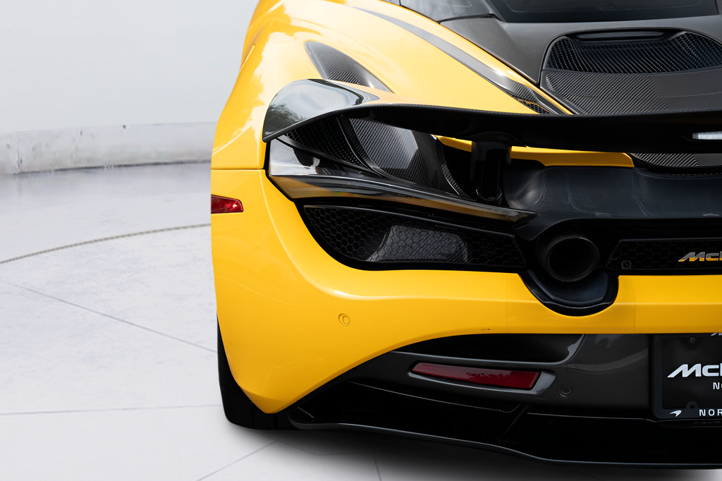 Used 2018 McLaren 720S photo 25