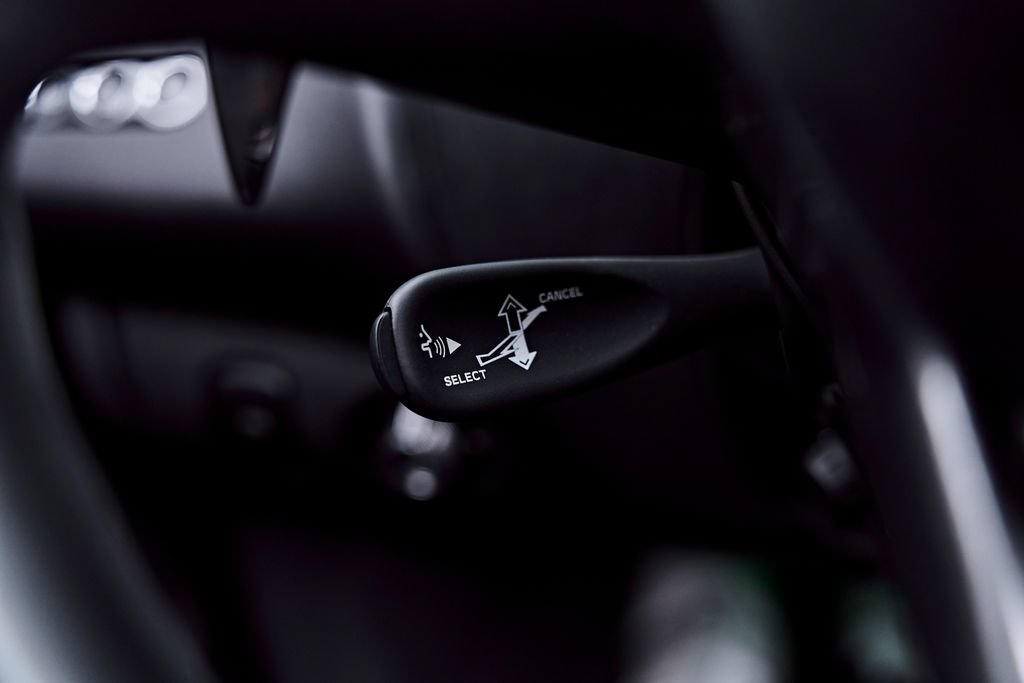 Used 2025 McLaren 750S Spider photo 76