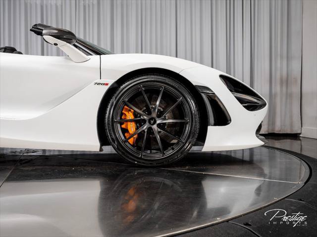 Used 2020 McLaren 720S Performance photo 33