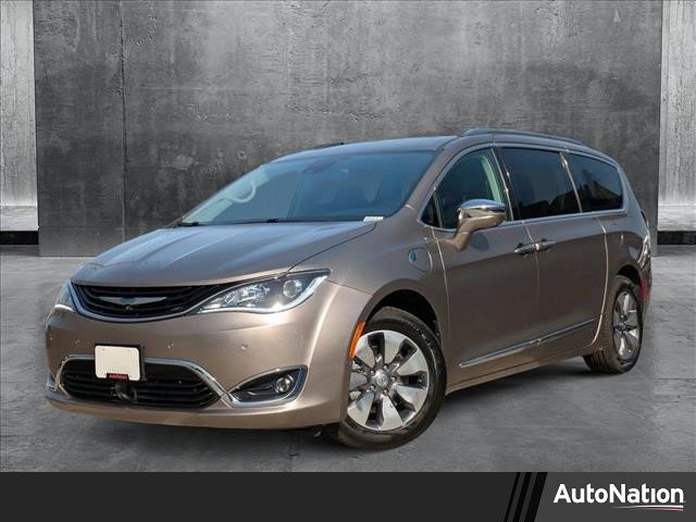 2018 Chrysler Pacifica Hybrid Limited