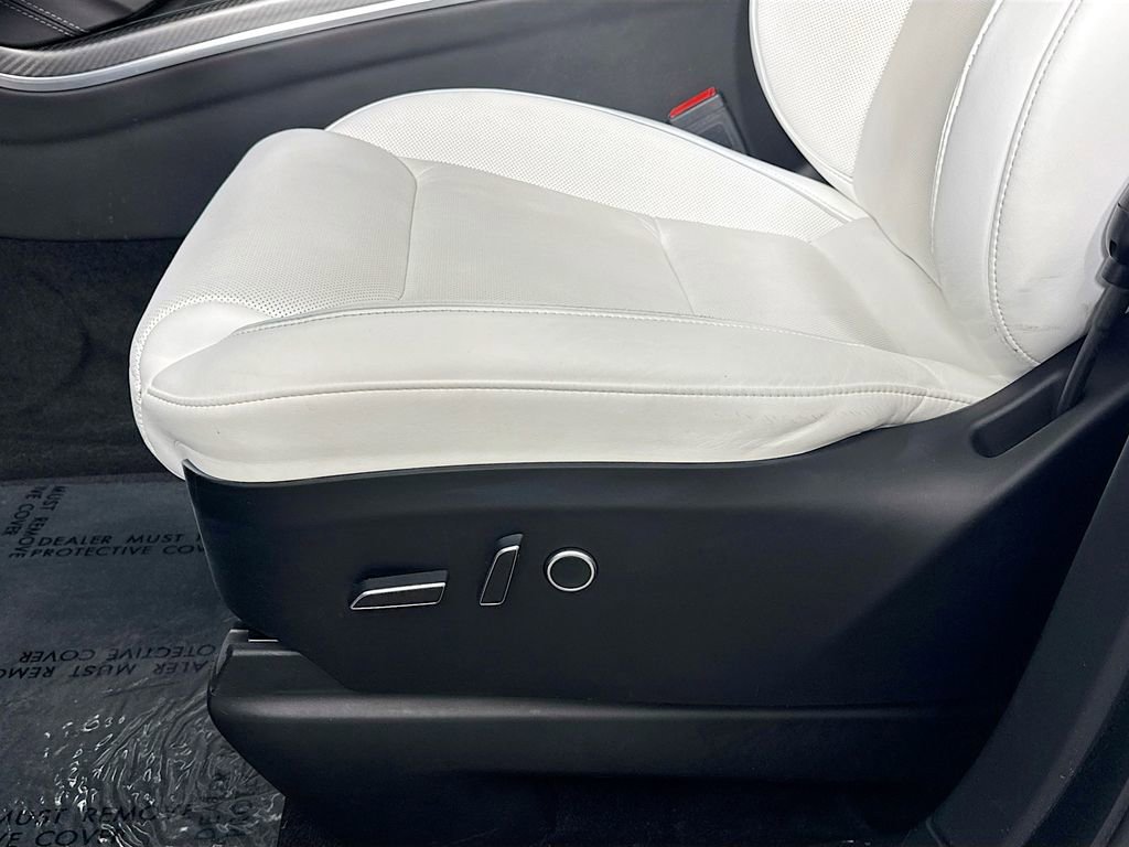 2022 Tesla Model X Plaid