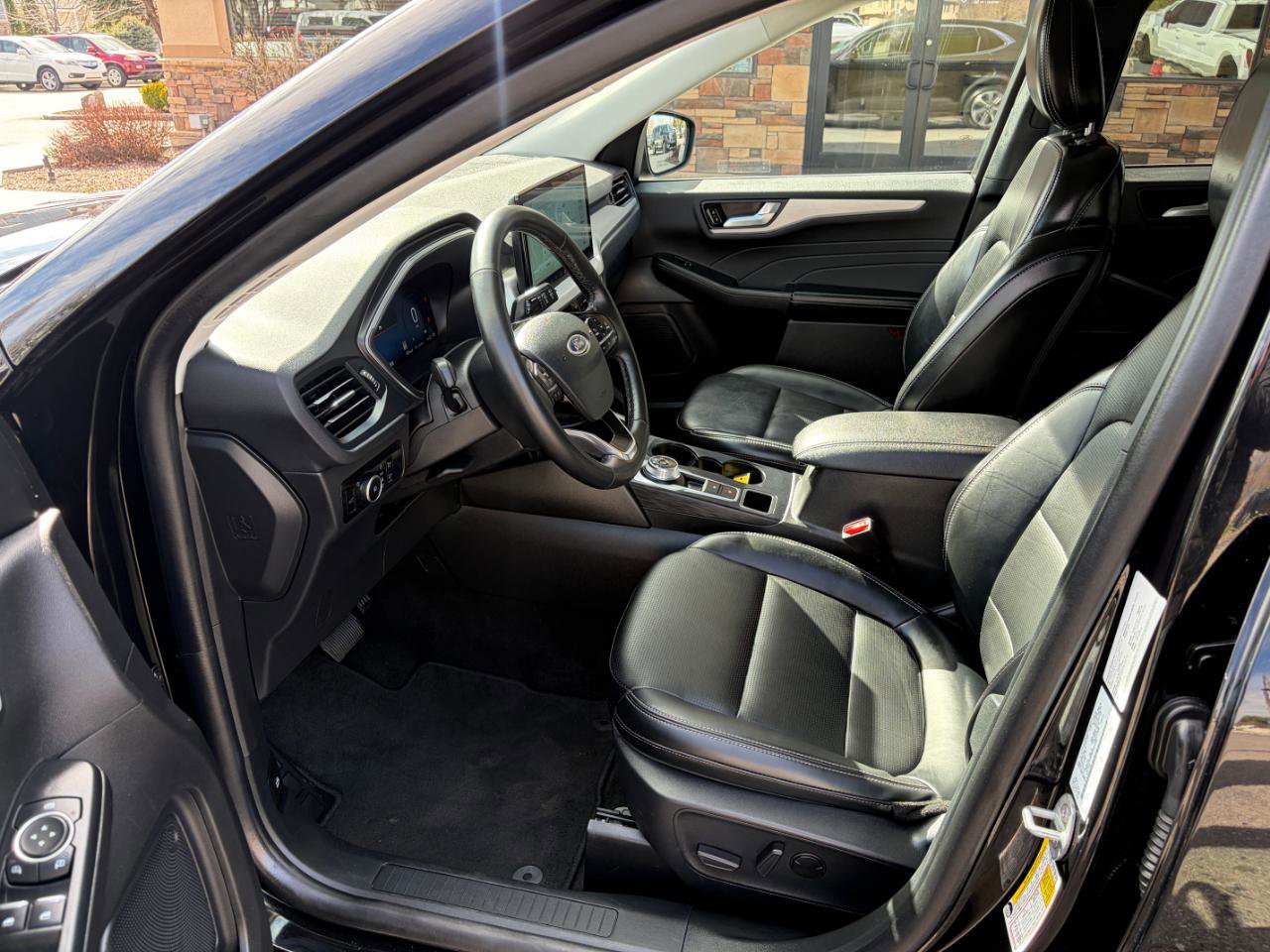 2025 Ford Escape Platinum