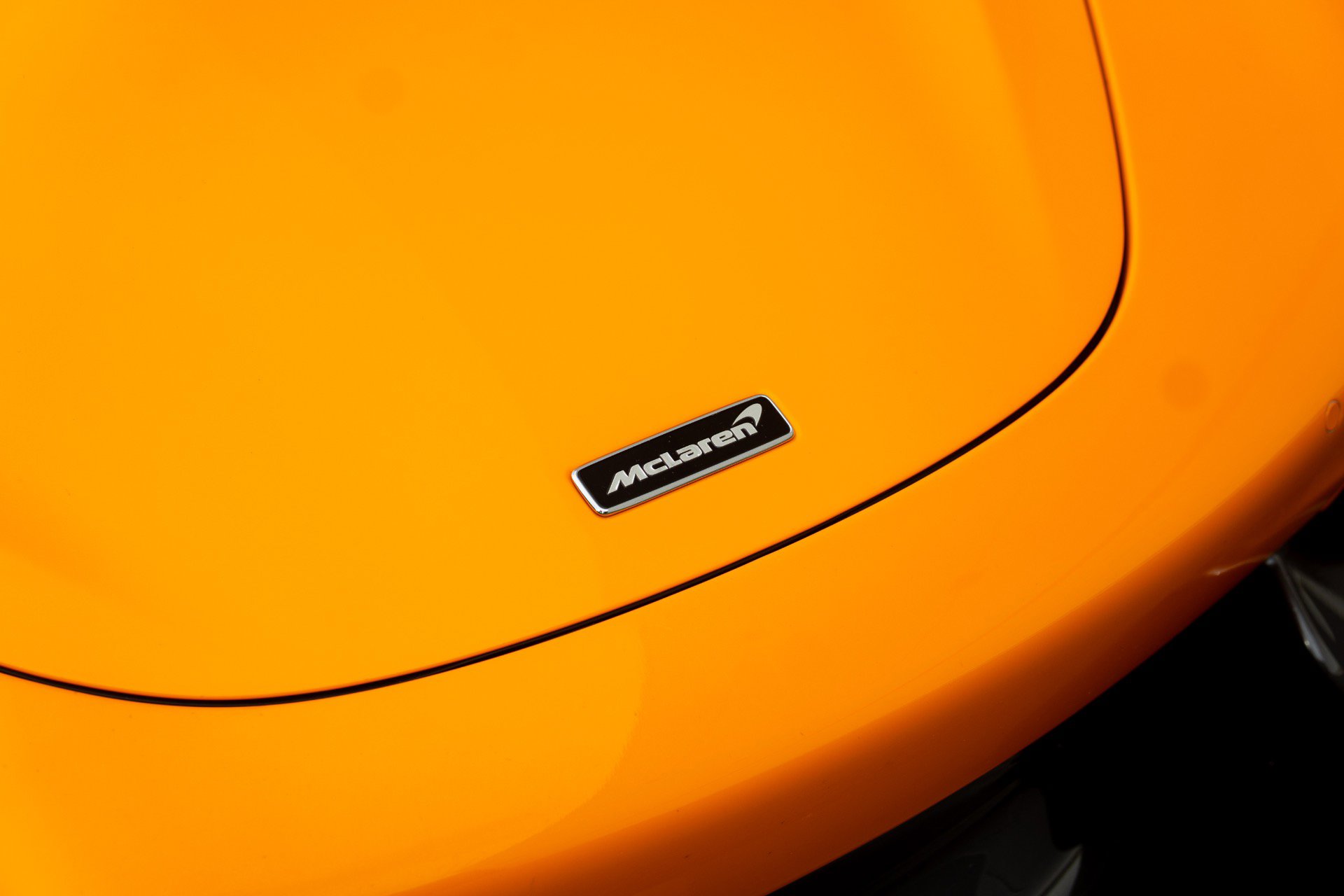 Used 2021 McLaren 765LT photo 13