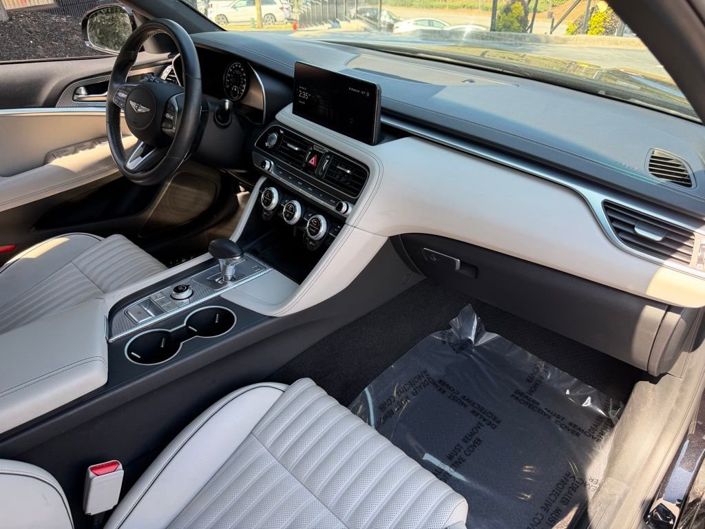 2023 Genesis G70 2.0T