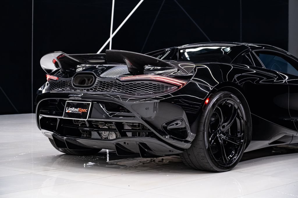 Used 2024 McLaren 750S Spider photo 32