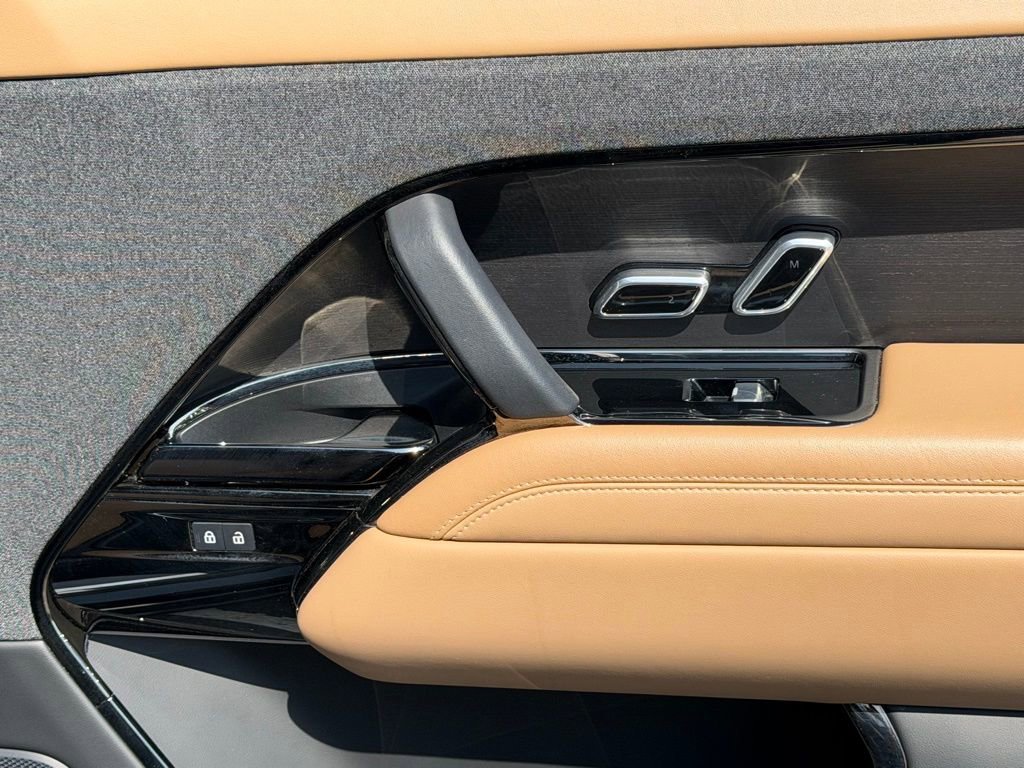 2023 Land Rover Range Rover Sport SE