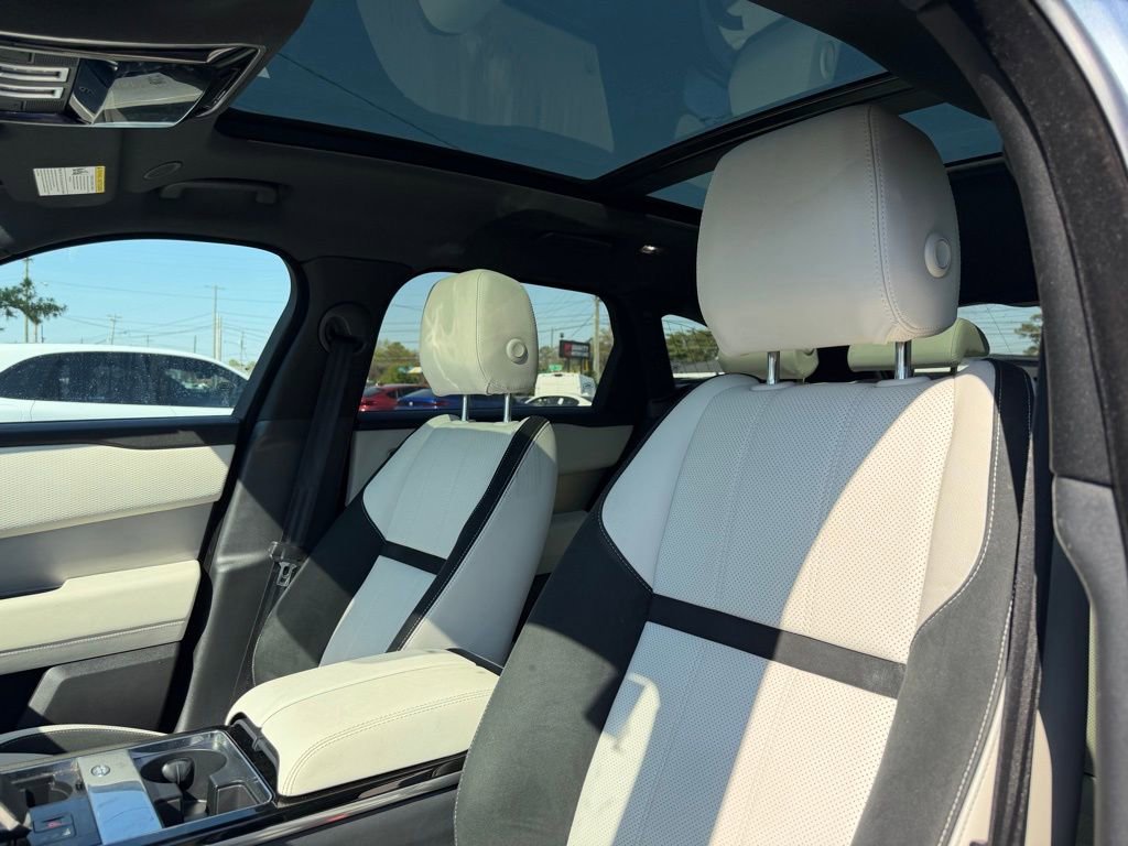 2022 Land Rover Range Rover Velar R-Dynamic S