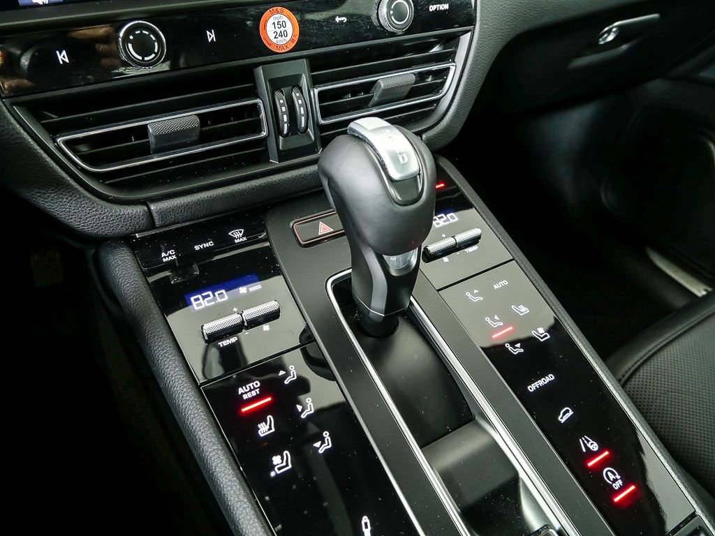 2023 Porsche Macan S