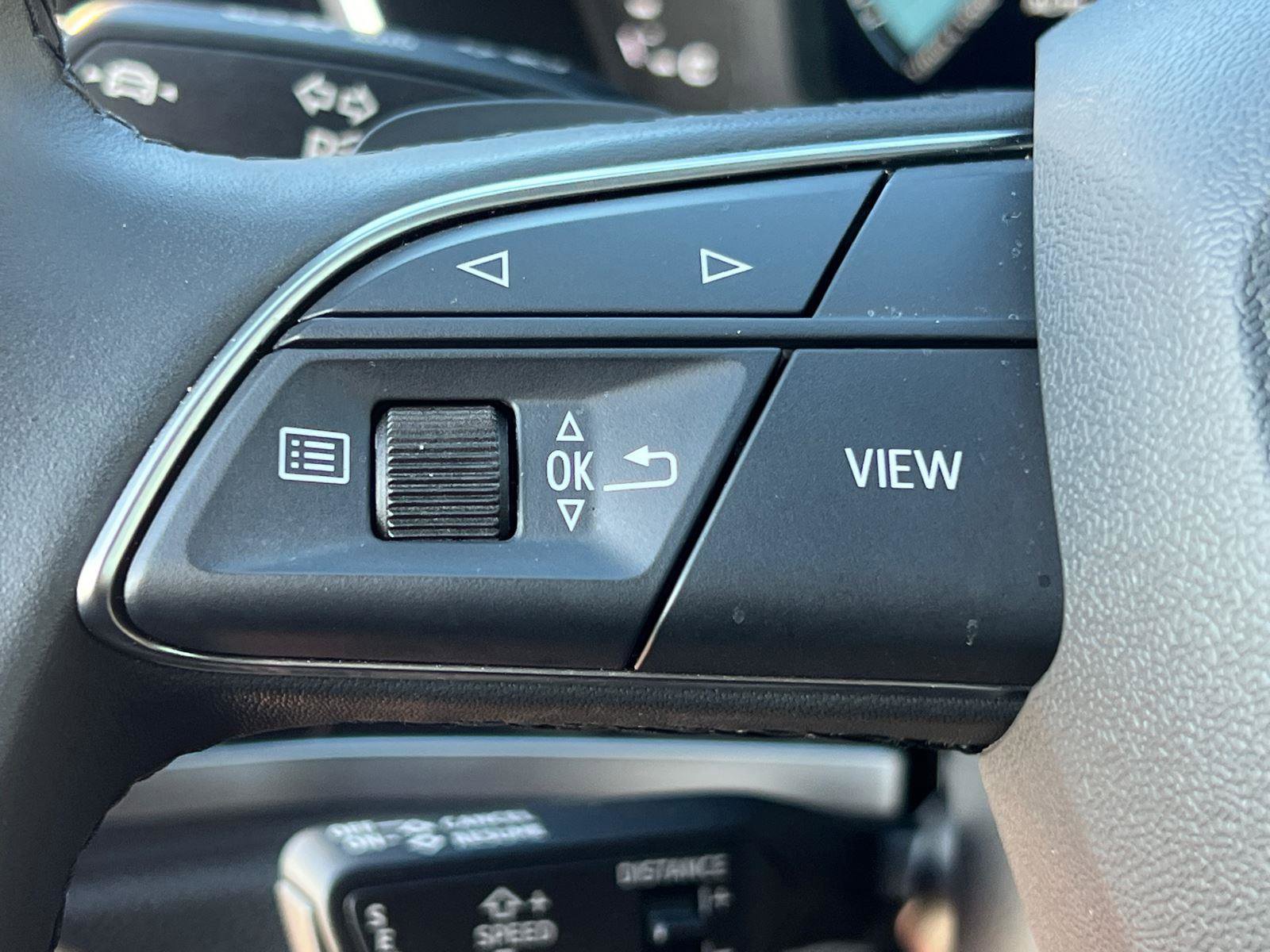 2025 Audi Q3 2.0T Premium