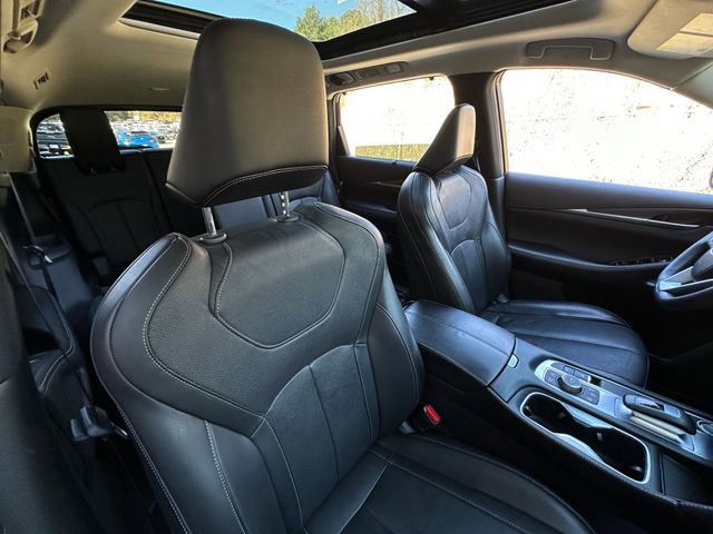 2022 INFINITI Qx60 Luxe