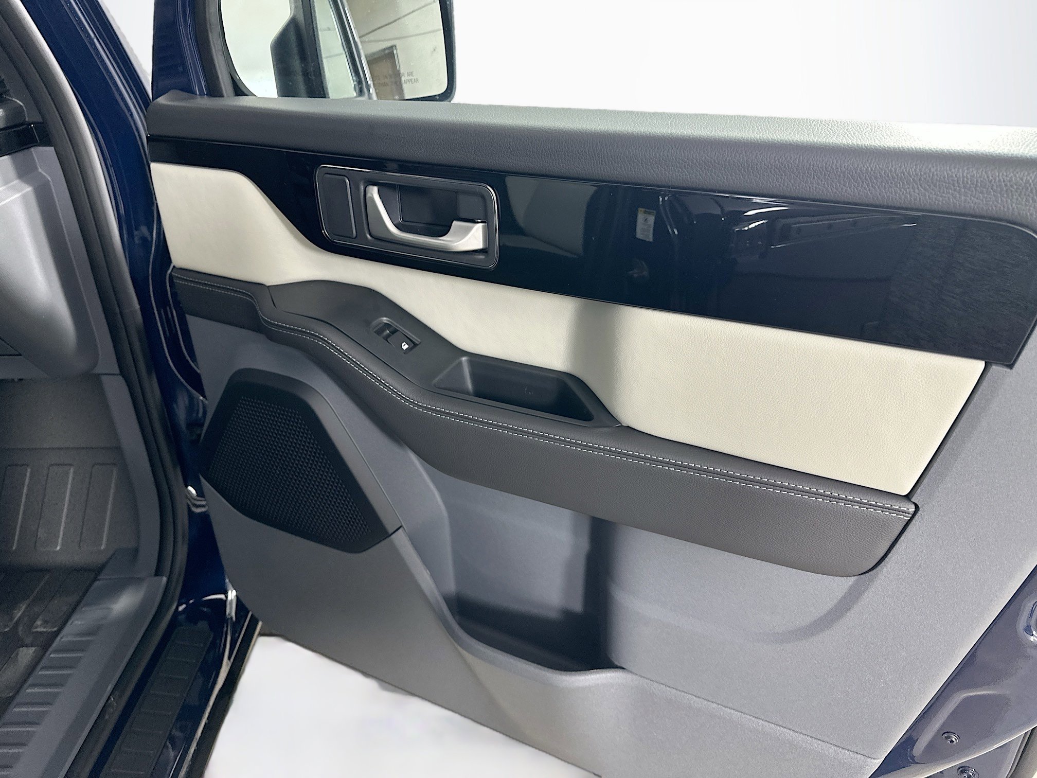 2026 INEOS Grenadier Fieldmaster Edition