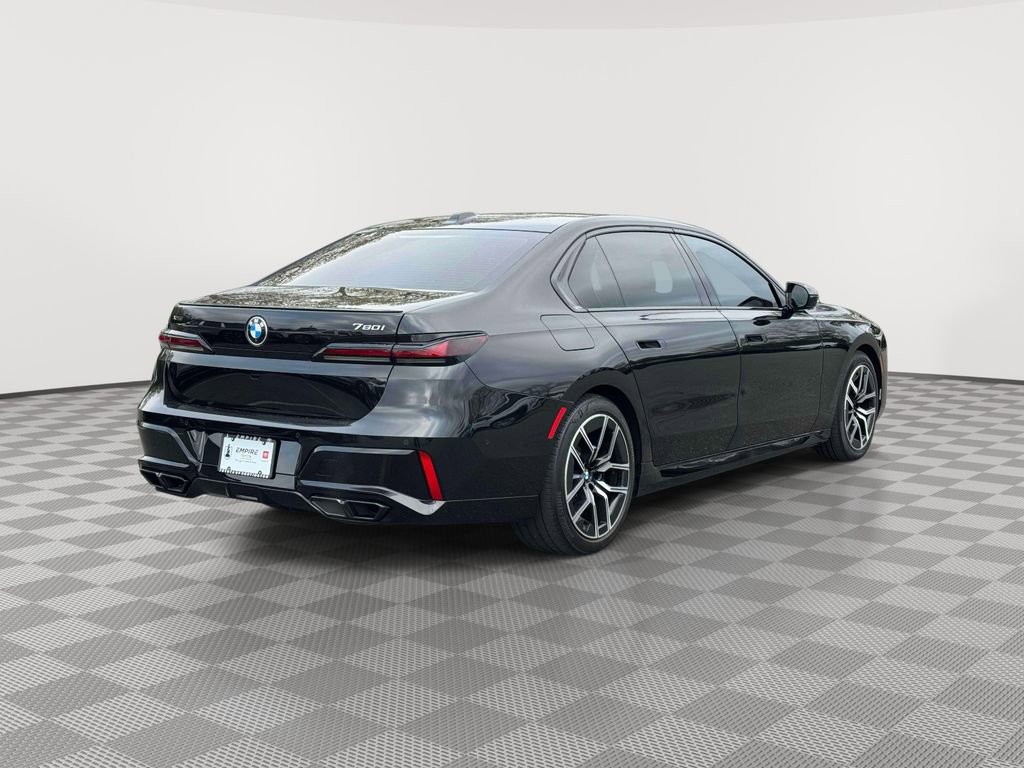 2023 BMW 760i xDrive