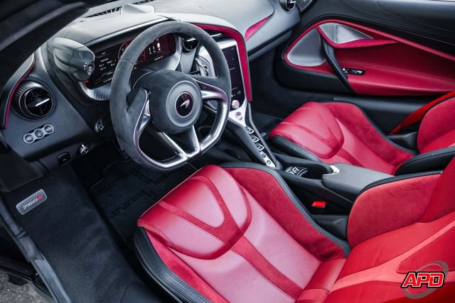 Used 2024 McLaren 750S Spider 2