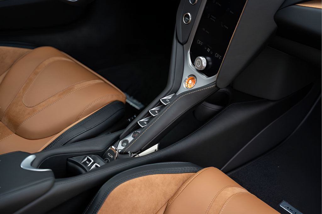 New 2027 McLaren 750S Spider photo 47