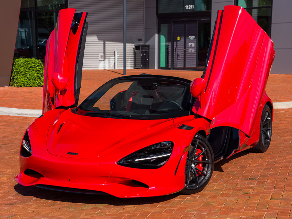 Used 2027 McLaren 750S Spider photo 10