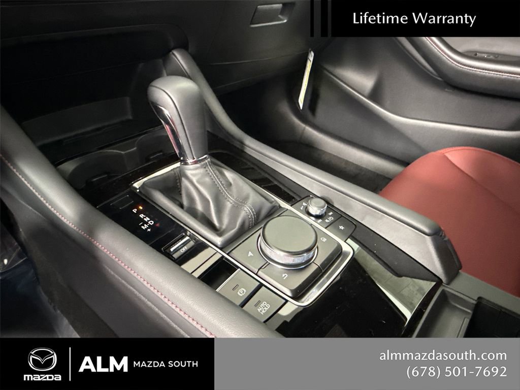 2026 MAZDA Mazda3 Carbon