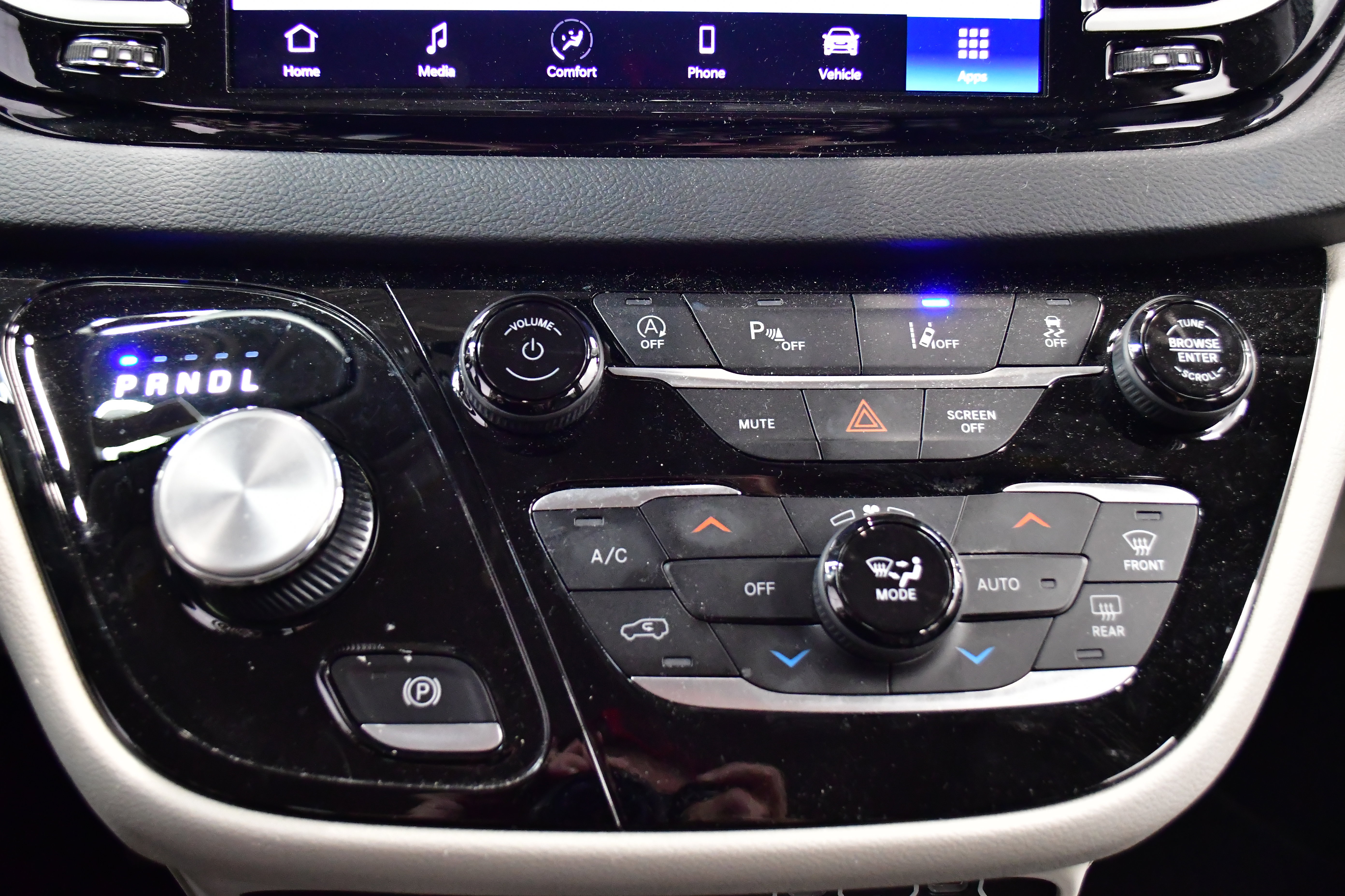 2023 Chrysler Pacifica Touring-L