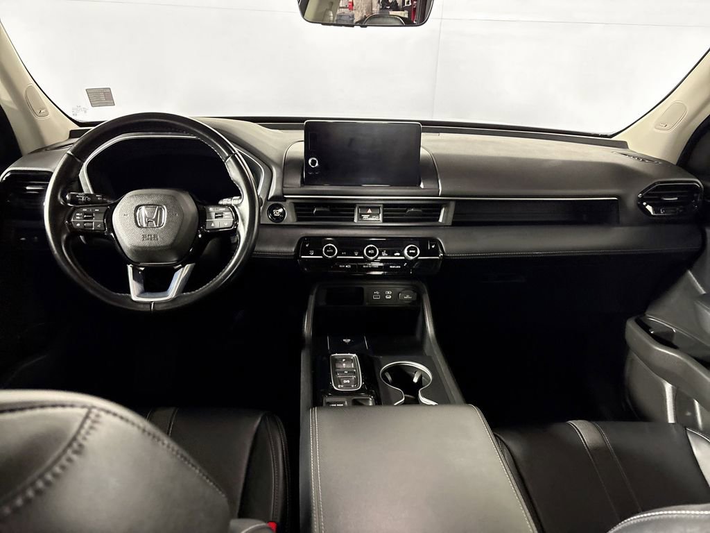 2023 Honda Pilot Touring