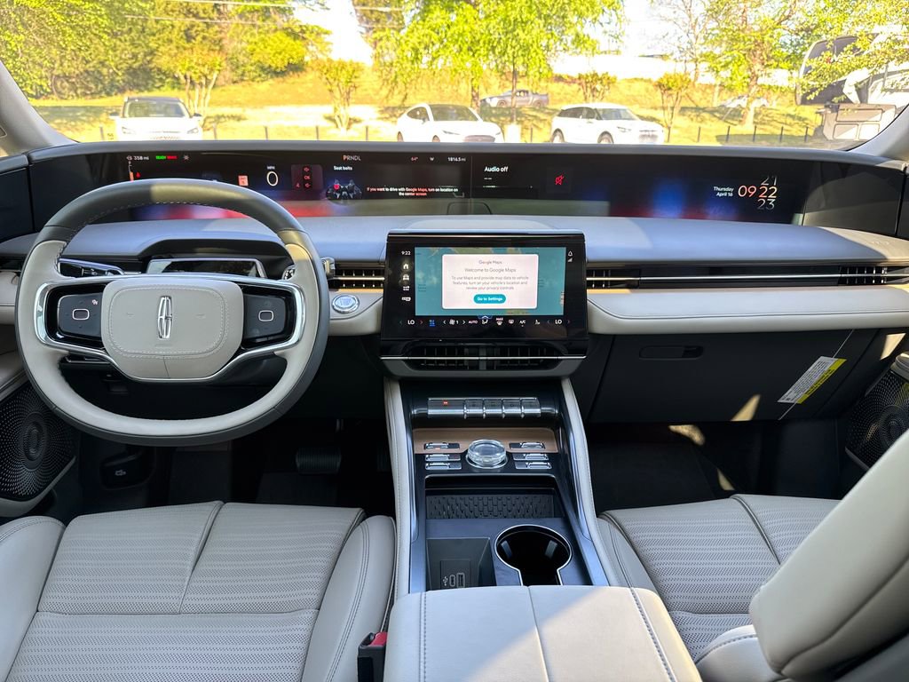 2025 Lincoln Nautilus Reserve