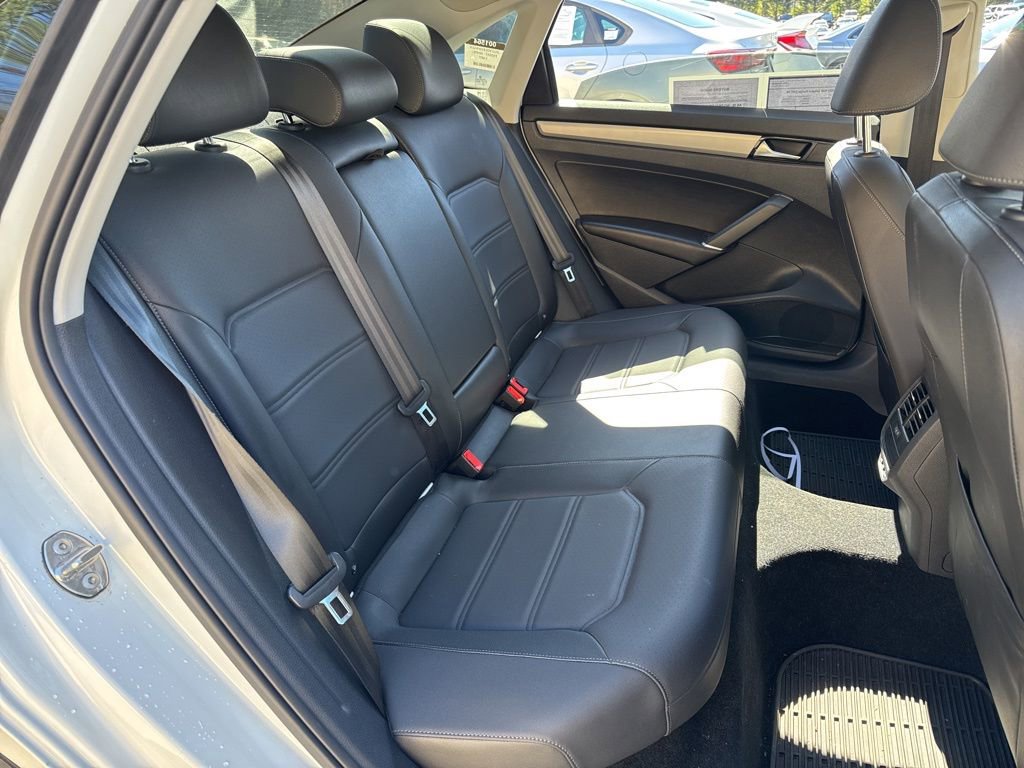 2022 Volkswagen Passat 2.0T SE