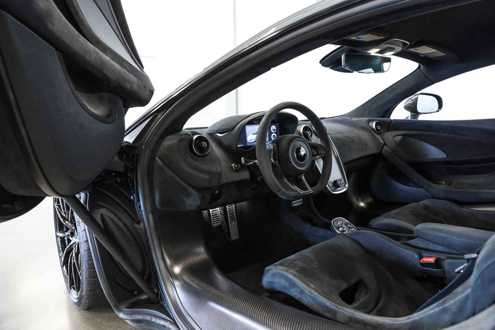 Used 2019 McLaren 600LT photo 38