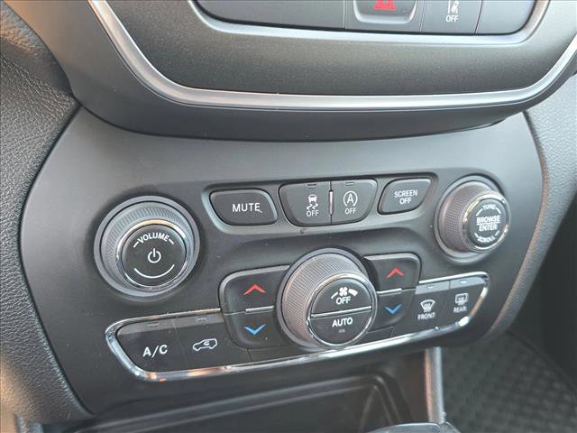 2022 Jeep Cherokee Trailhawk