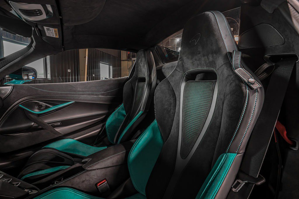 Used 2025 McLaren 750S Spider photo 36