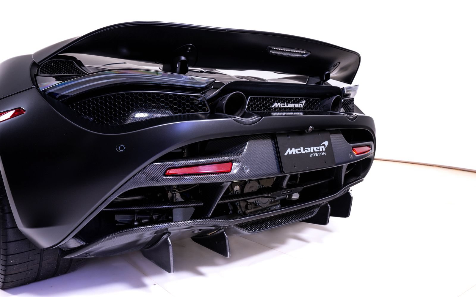 Used 2019 McLaren 720S Performance photo 12