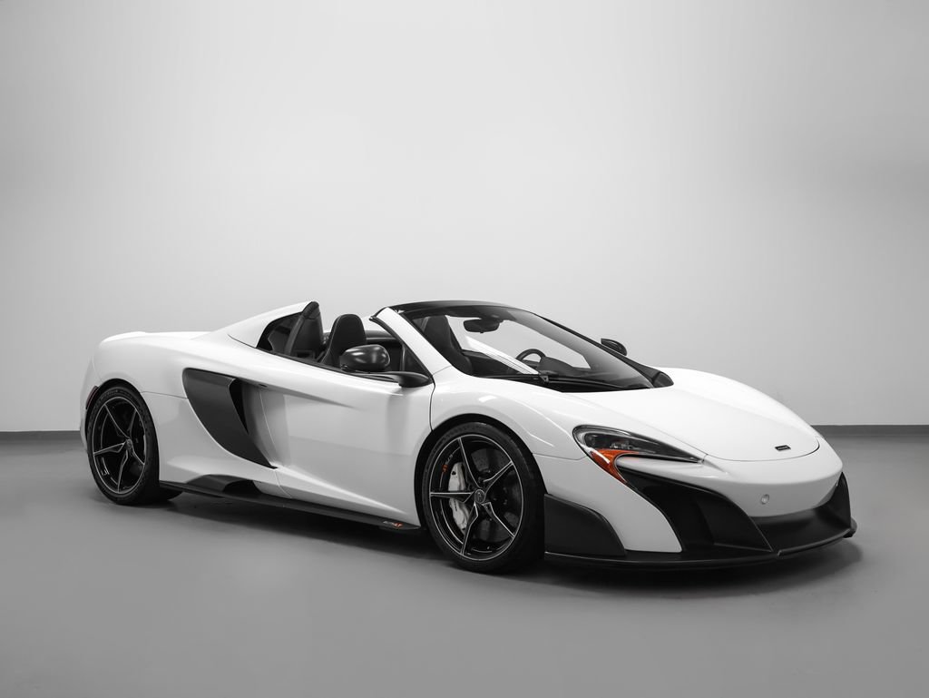 Used 2016 McLaren 675LT Spider 1
