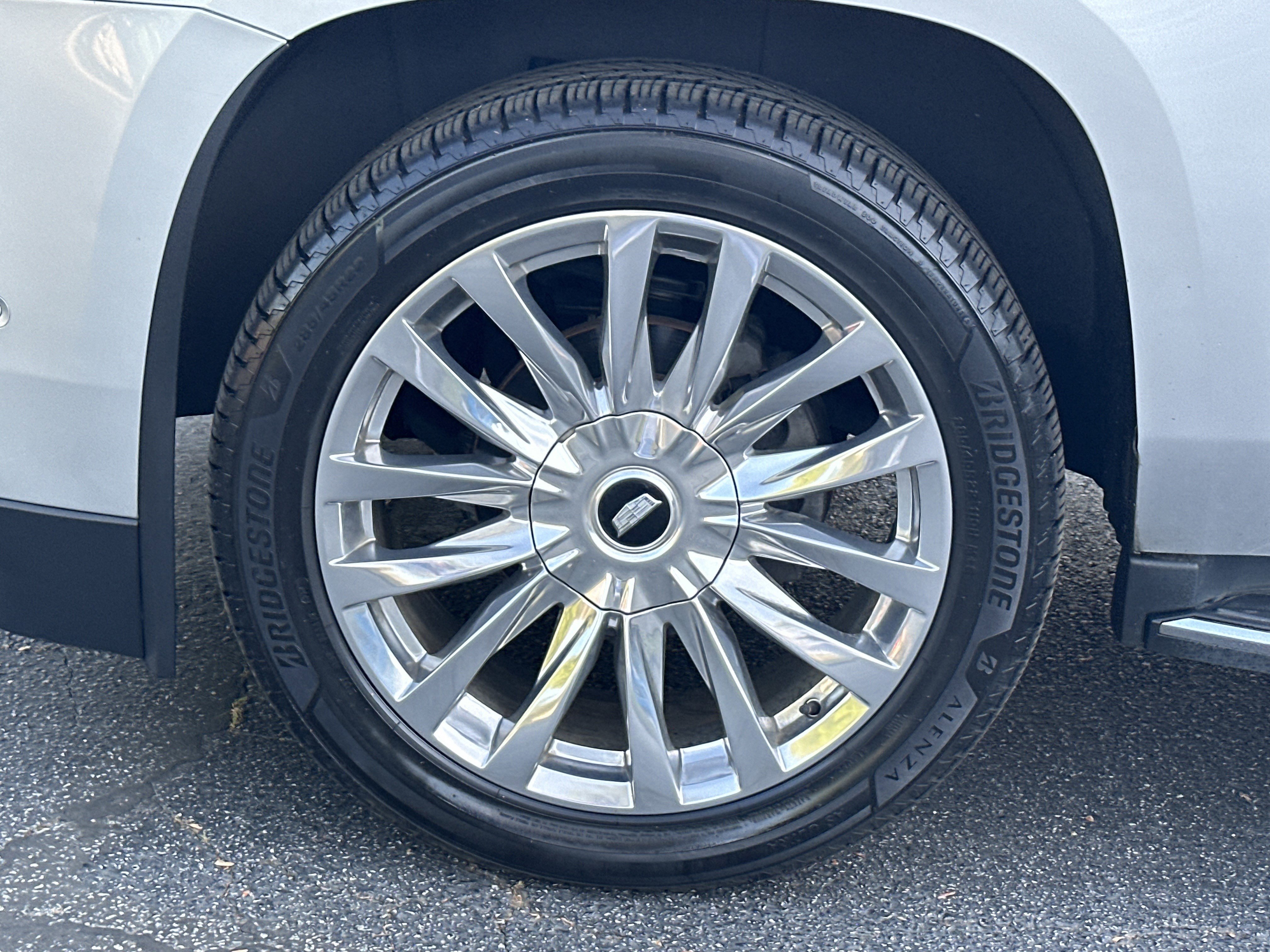 2017 Cadillac Escalade Luxury