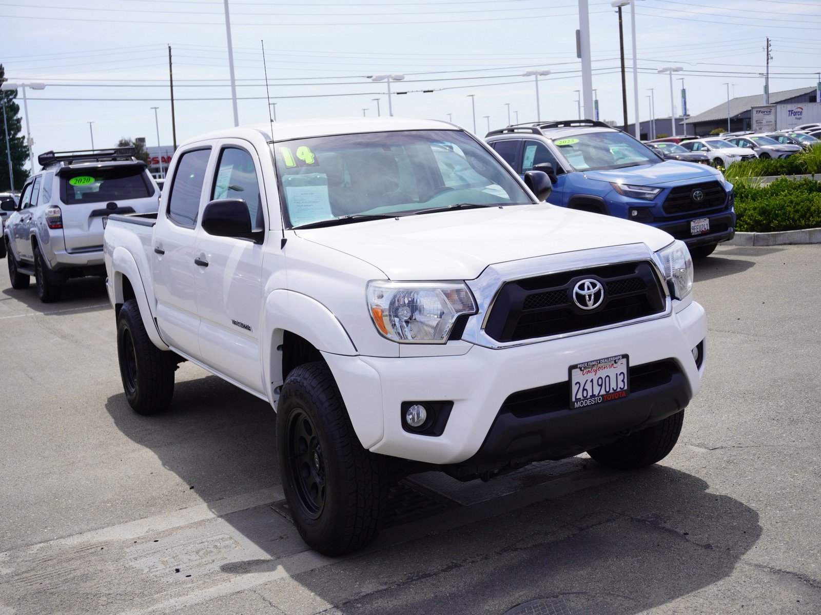 Used 2014 Toyota Tacoma 4x4 Double Cab w/ SR5 Package