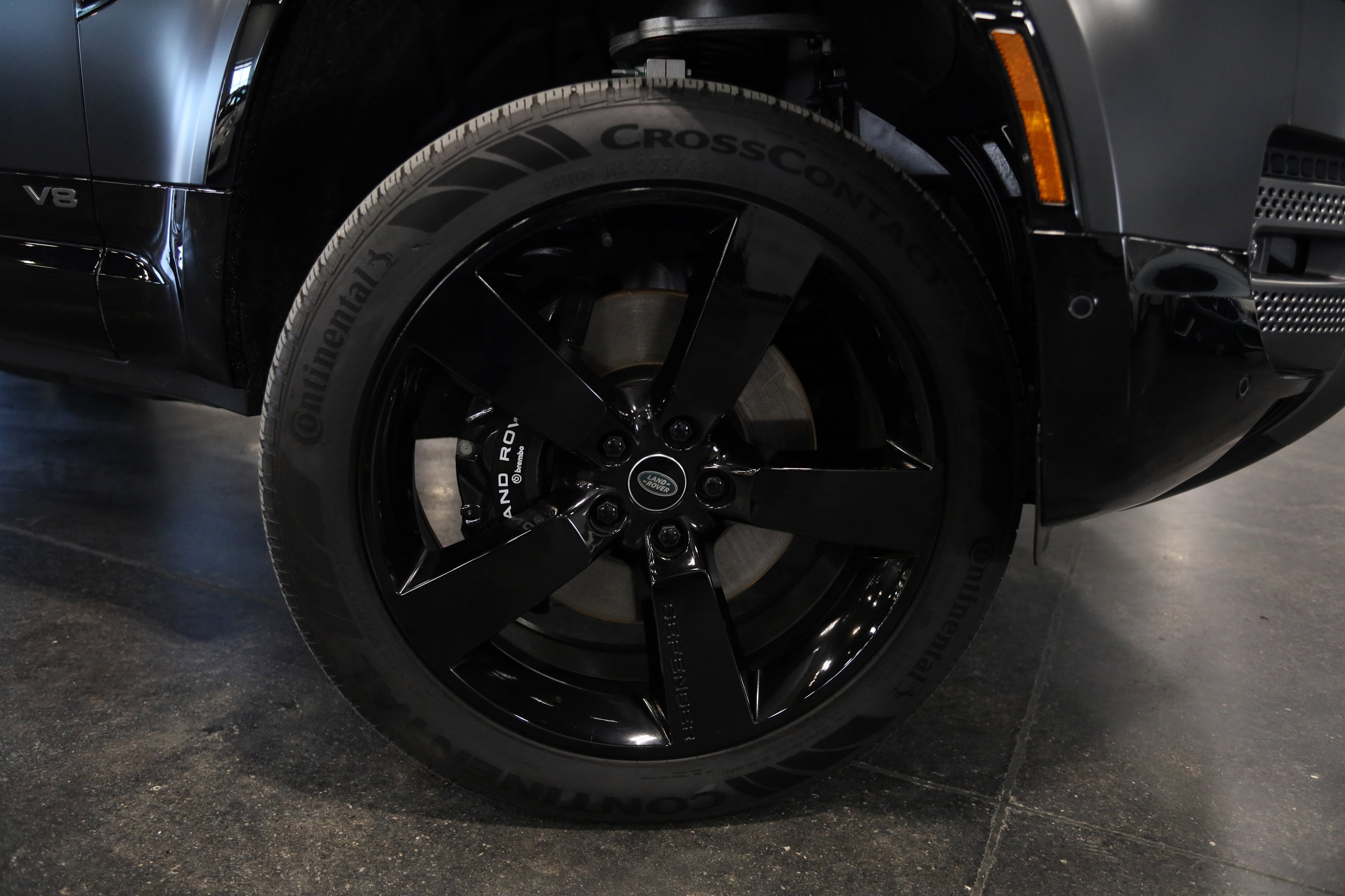 2023 Land Rover Defender 110 Carpathian Edition