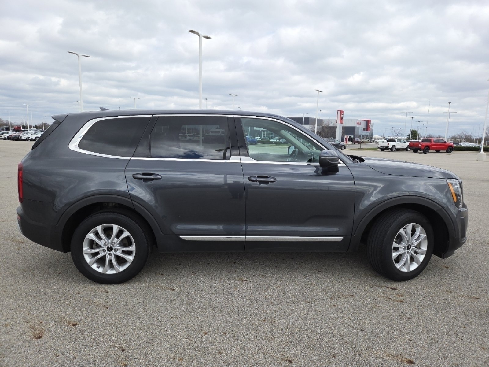 2022 Kia Telluride LX