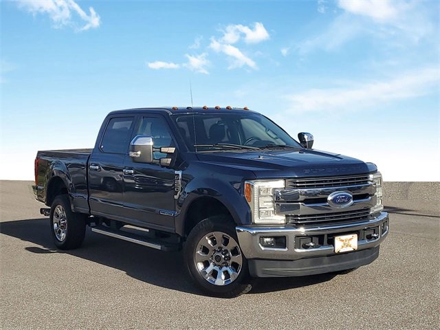 2017 Ford Super Duty F-250 Lariat
