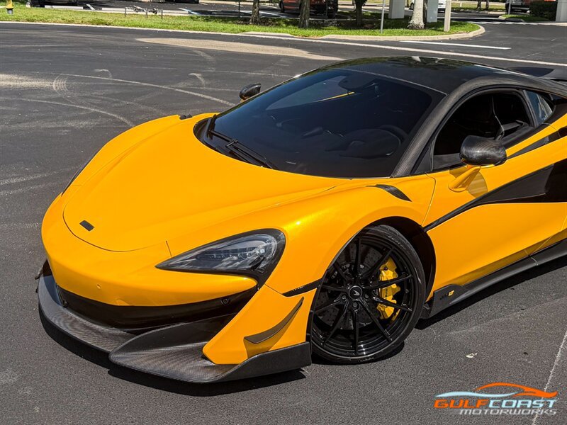 Used 2019 McLaren 600LT photo 11