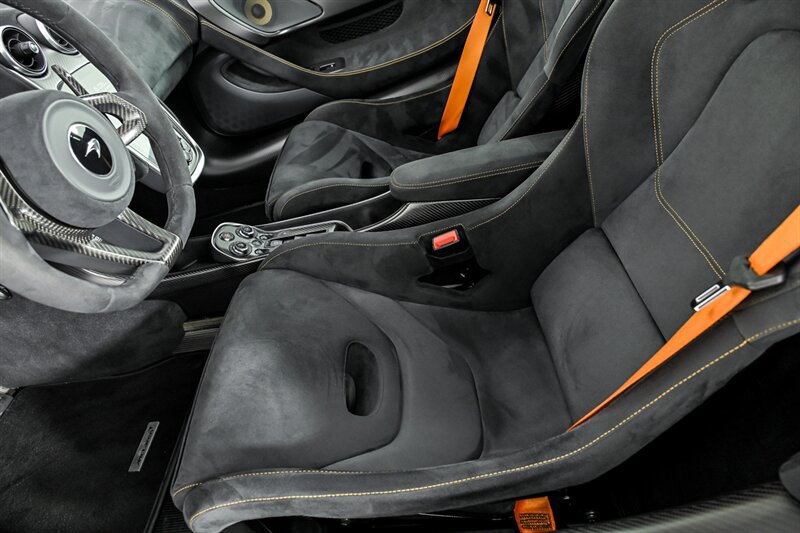 Used 2019 McLaren 600LT photo 34