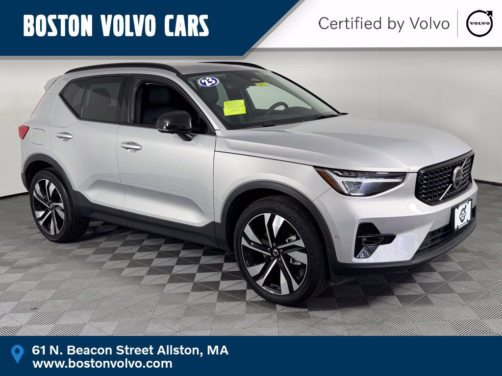 Certified 2023 Volvo XC40 B5 Plus w/ Protection Package Premier