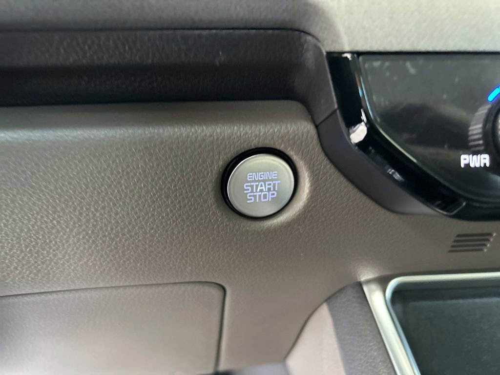 2025 Kia Carnival EX