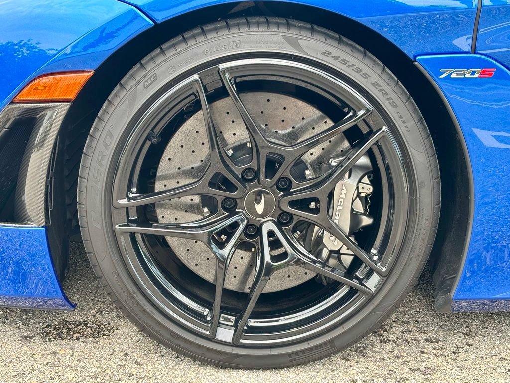 Used 2022 McLaren 720S Spider photo 19