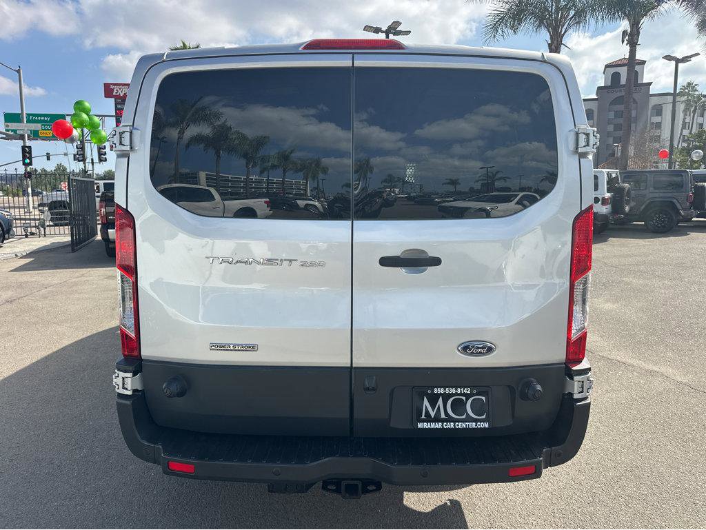 2017 Ford Transit 250 148" Low Roof