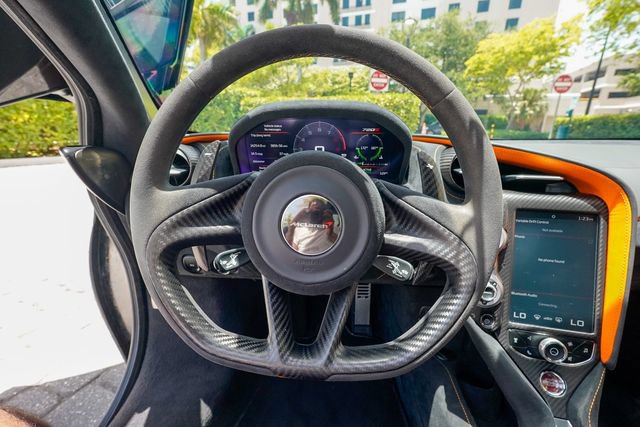 Used 2018 McLaren 720S Performance photo 69