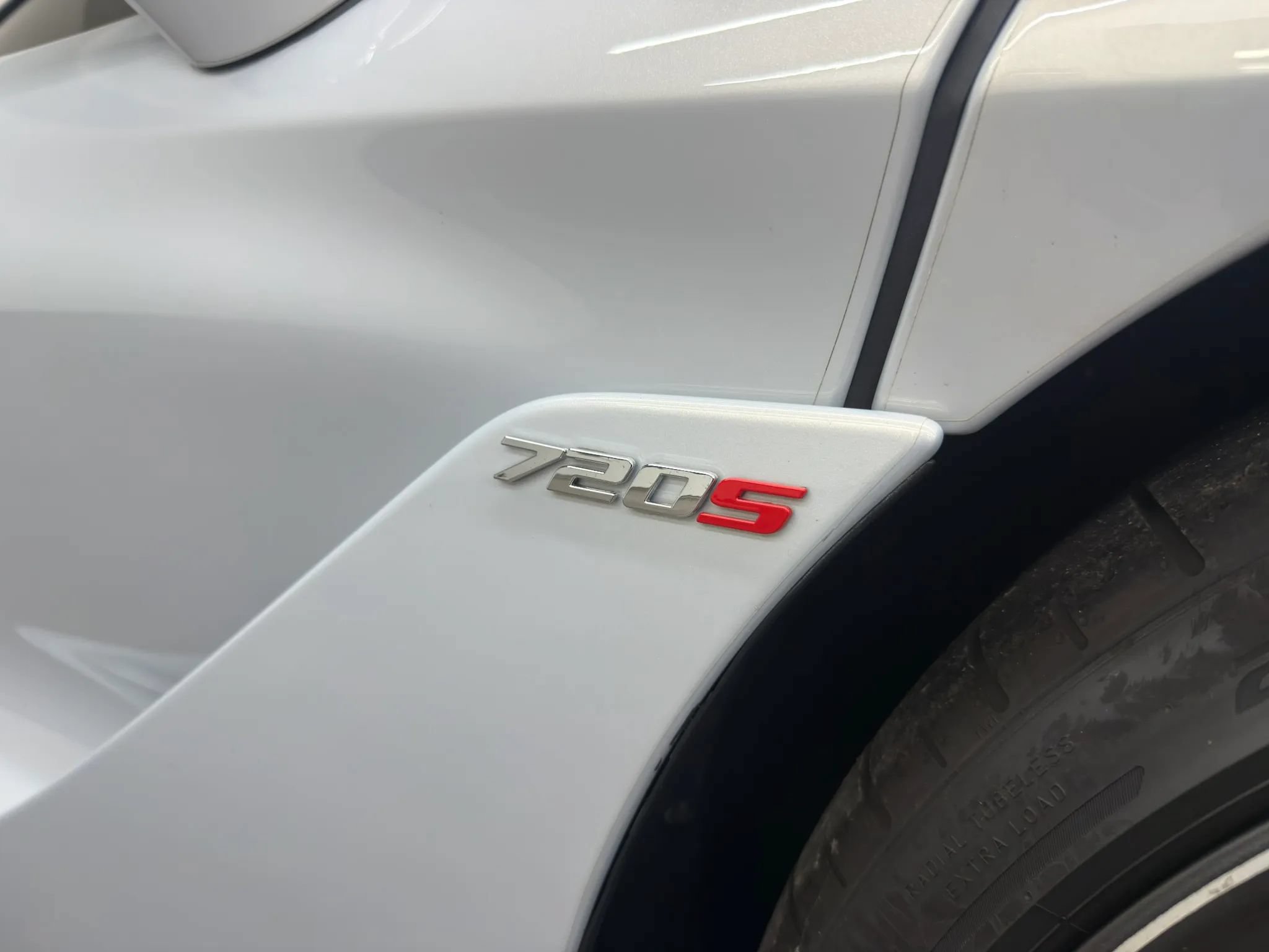 Used 2018 McLaren 720S photo 38