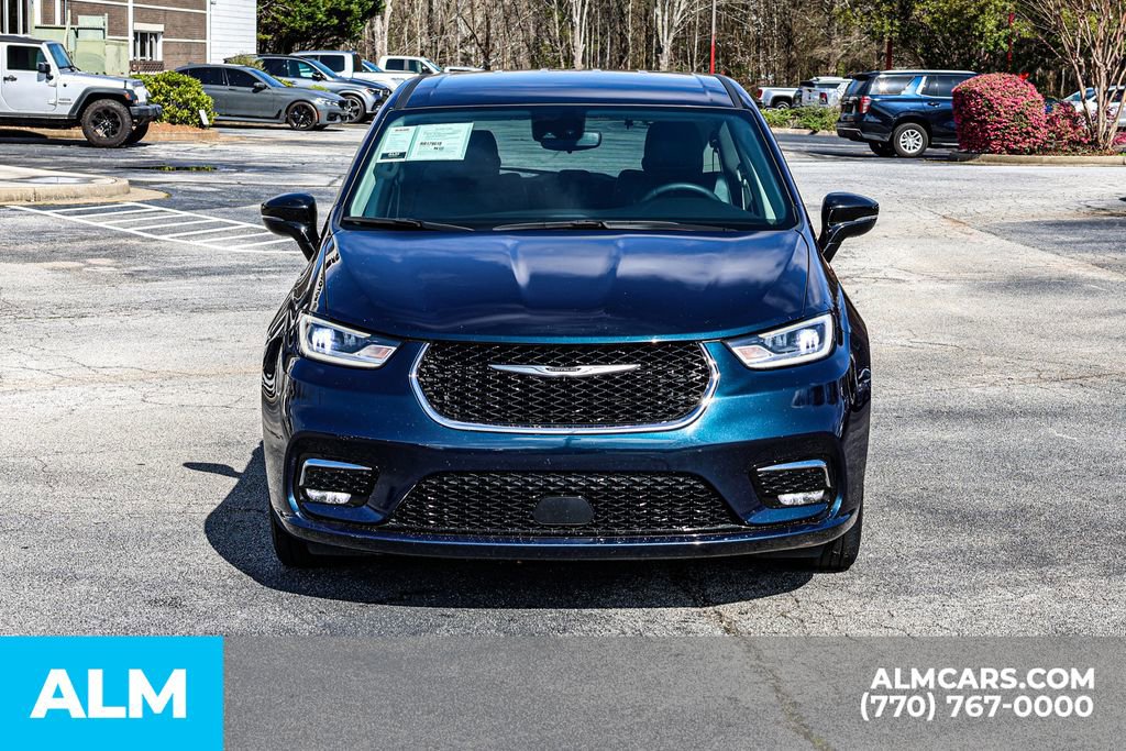 2024 Chrysler Pacifica Touring-L