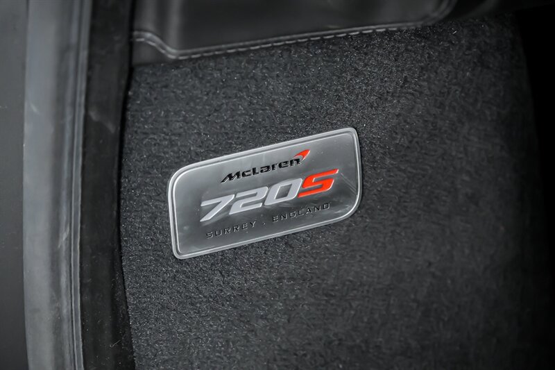 Used 2018 McLaren 720S photo 26
