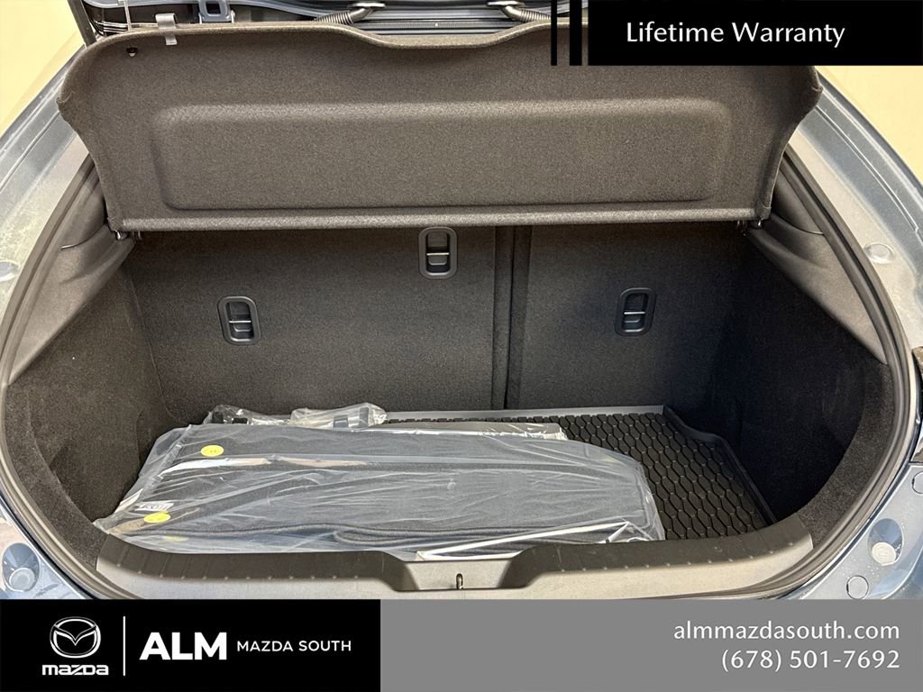 2026 MAZDA Mazda3 Carbon