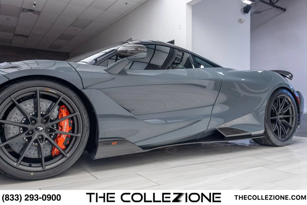 Used 2021 McLaren 765LT photo 19