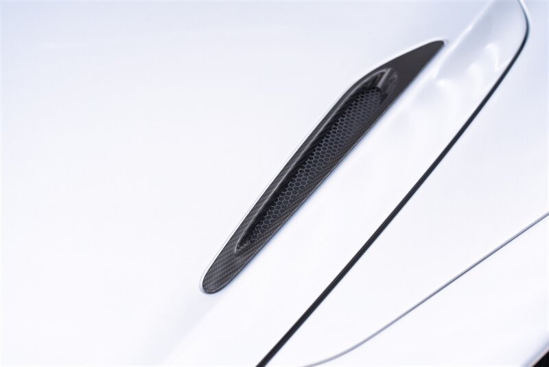 Used 2024 McLaren 750S Spider photo 43