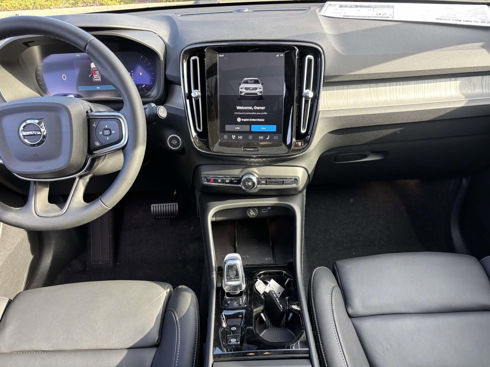 2026 Volvo Xc40 B5 Plus